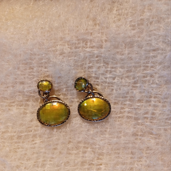 Monet vintage citrine clip on earrings - Picture 1 of 5
